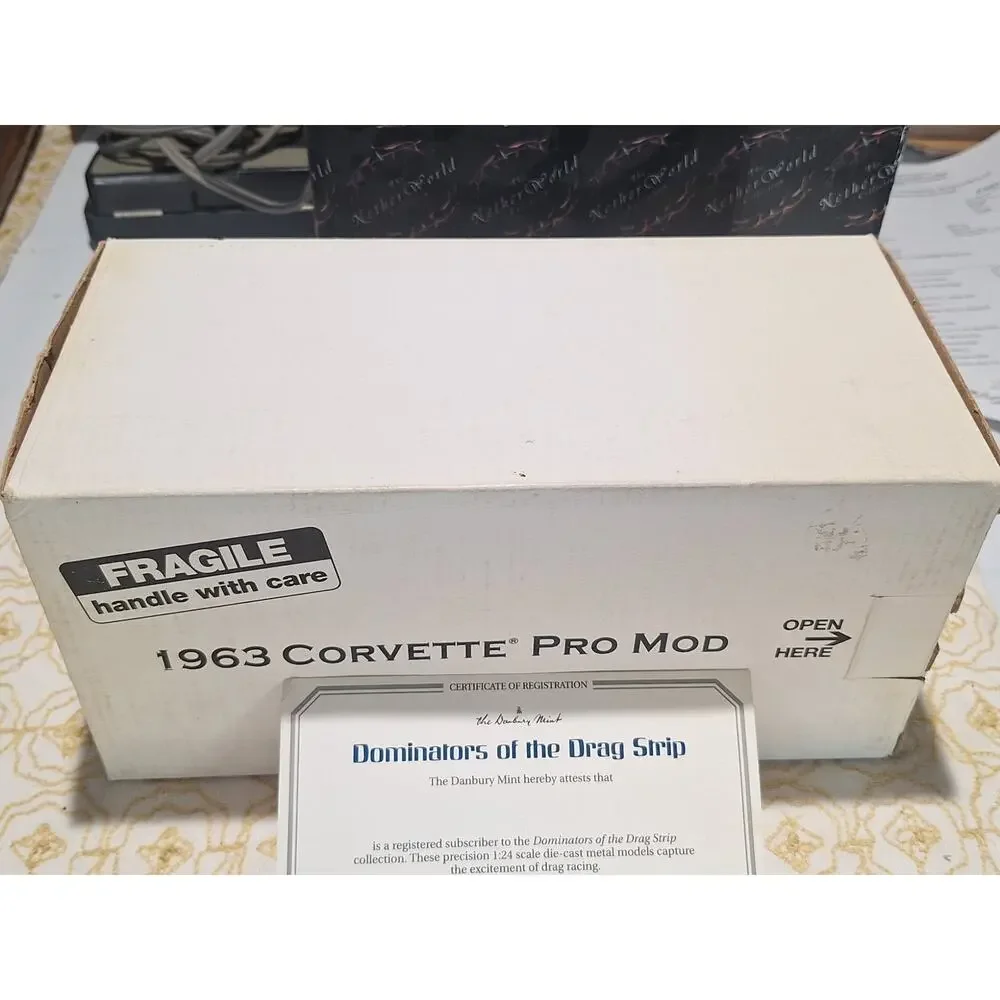 Danbury Mint 1963 Corvette Pro Mod 1:24 Diecast Drag Car w/Box - Excellent